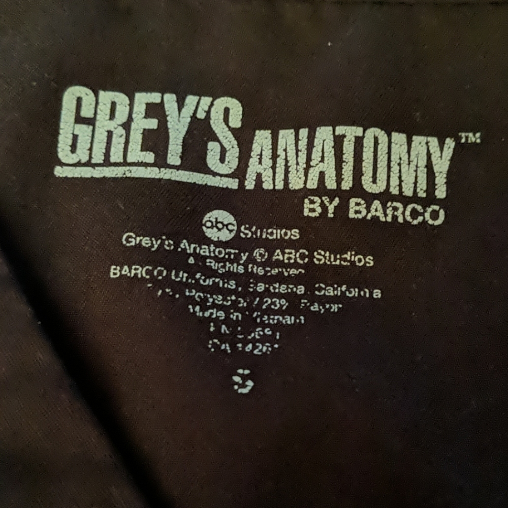 Scrub top - Picture 3 of 3